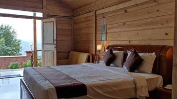 Schreibtisch, kostenloses WLAN, Bettwäsche