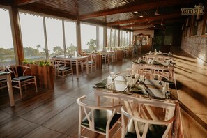 Restaurant - Verdant Retreat (Mahabaleshwar)