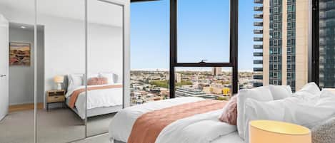 3 chambres, fer et planche à repasser, accès au Wi-Fi (inclus)