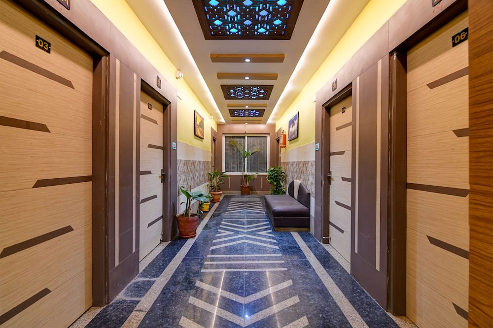 Hotel Shree Krishna - Santarapur