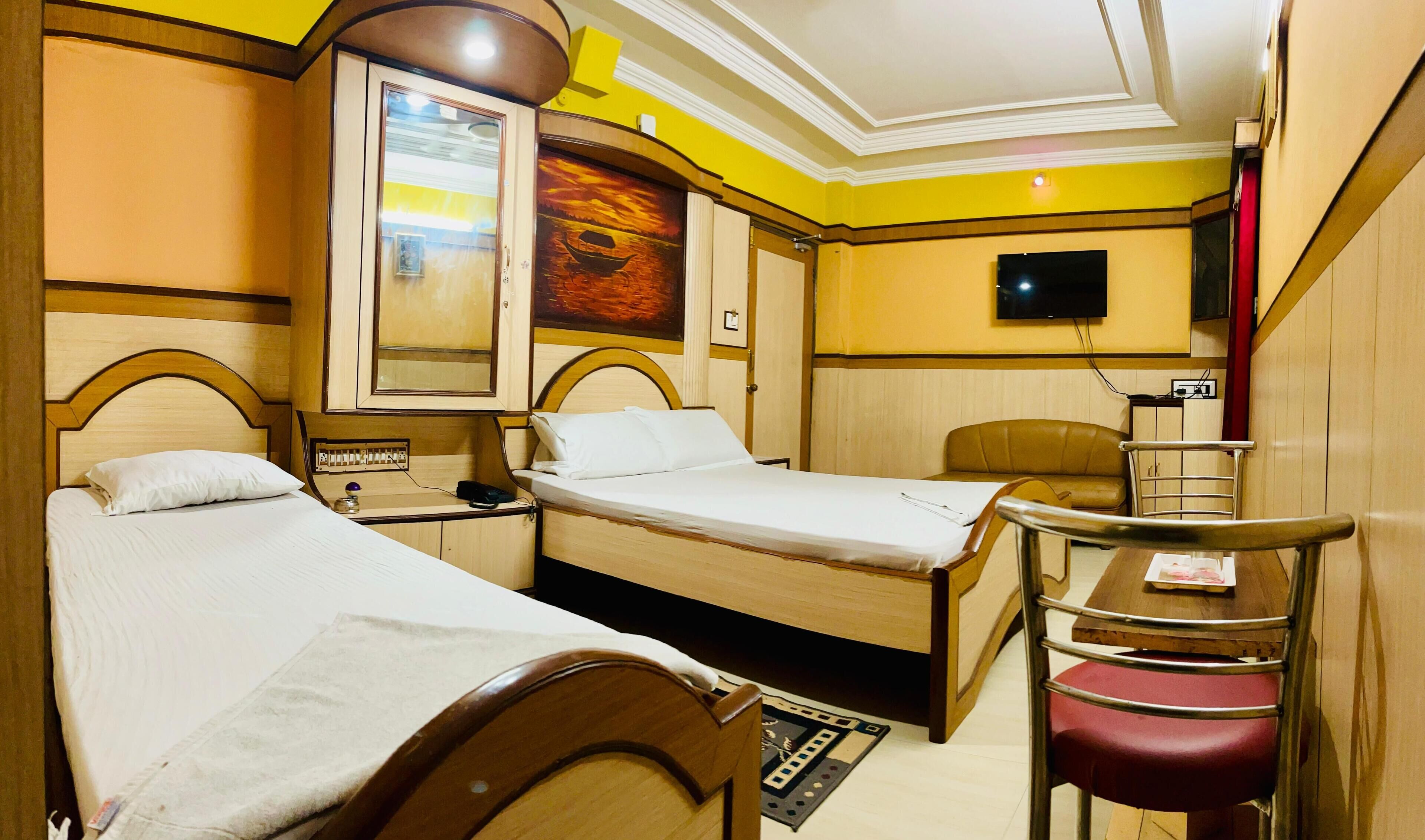 Family Room, City View