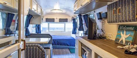 Chambre quadruple | AccĂšs au Wi-Fi (inclus)