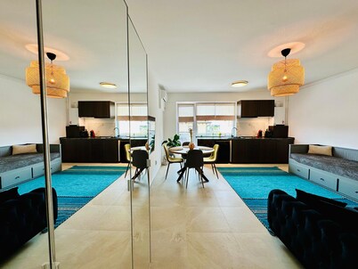 Enchanting studio with AC in charming Otopeni - Tunari