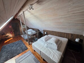 Fer et planche à repasser, accès Internet, draps fournis