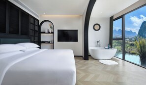 Deluxe Double Room, River View