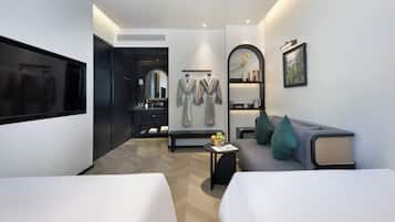Family Double Room | Blackout drapes, iron/ironing board, free WiFi