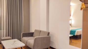 Wi-Fi gratis dan seprai linen