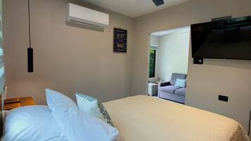 1 habitación, wifi y ropa de cama