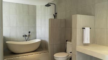 Luxury Villa, Hill View | Bathroom