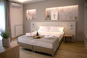 1 quarto, cofres nos quartos, ferros/tábuas de passar roupa