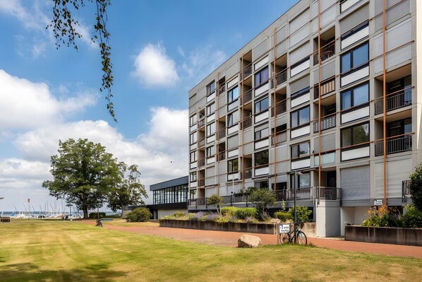 Exterior - Apartment 'Skipper Am Steinhuder Meer' with Wi-Fi and Air Conditioning (Wunstorf)