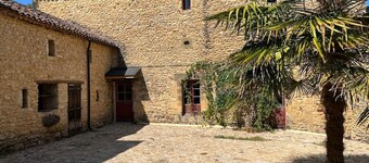 Gîtes OSTAL de Marcillac with swimming pool - Le Pigeonnier