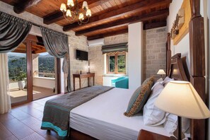 9 عدّة غرف نوم ومكواة/لوح كي وسرير سفر وو اي فاي مجانًا