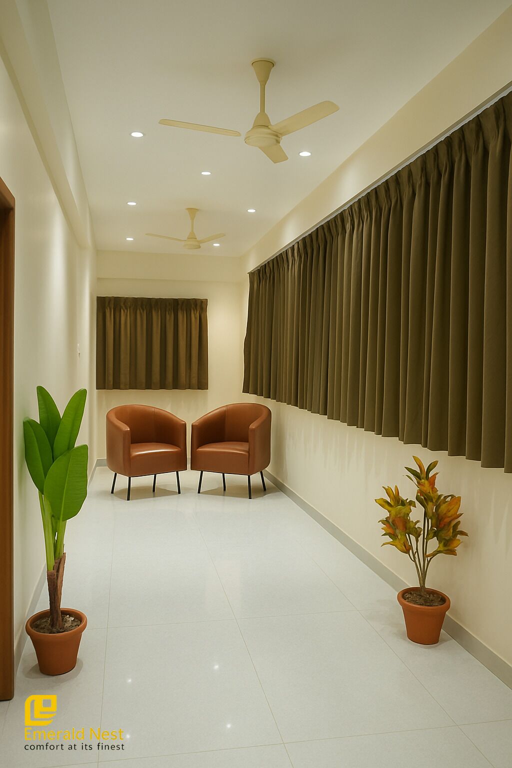 Suite, balcón | Área de sala de estar | Smart TV de 32 pulgadas con canales digitales y servicios de streaming 