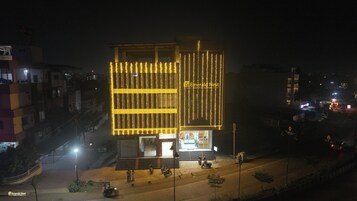 Fachada de la propiedad