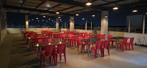 Daily local cuisine breakfast for a fee