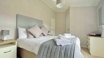 2 bedrooms