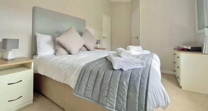 1 bedroom accommodation in Tunstall, Richmond