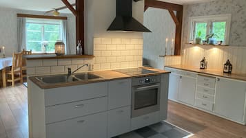 Microwave, oven, stovetop