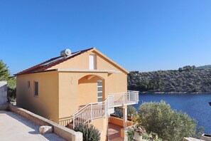 Ulkopuoli