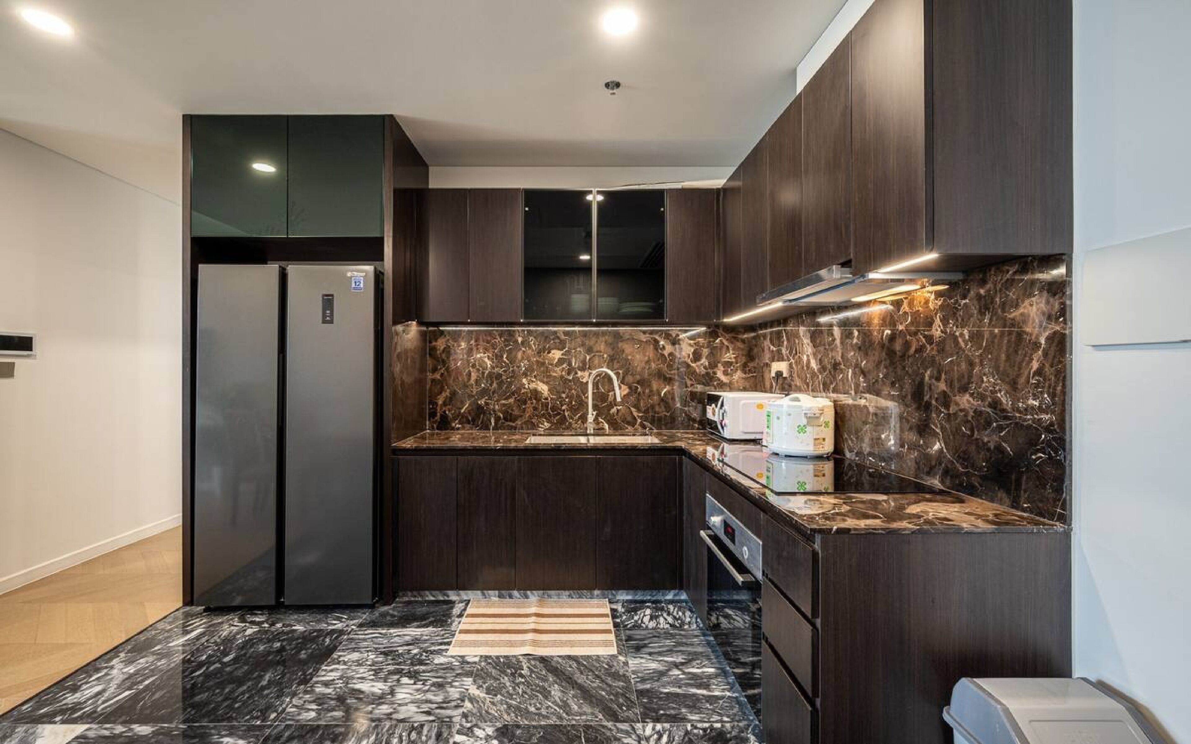 Family Suite, 3 Bedrooms, Club Lounge Access, City View | Private kitchen | Full-size fridge, microwave, oven, stovetop