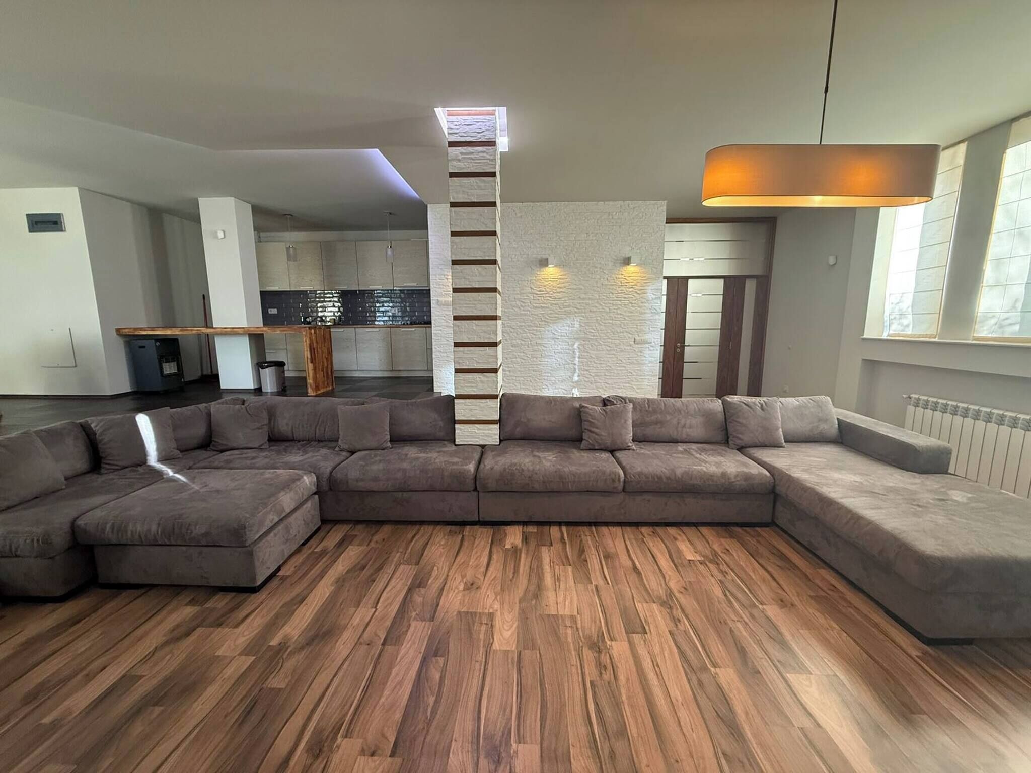 Casa, 4 habitaciones, chimenea | Sala de estar