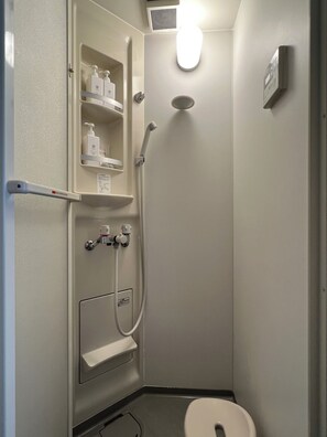 Toallas y papel de baño 