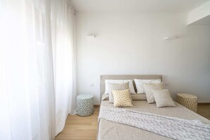 Schreibtisch, Bügeleisen/Bügelbrett, kostenloses WLAN, Bettwäsche