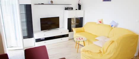 TV