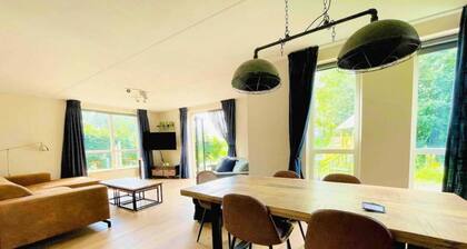 Family Bungalow with Private Garden