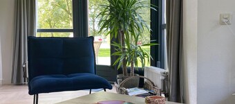 Zonnige familiebungalow aan het meer