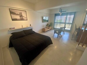 1 habitación, internet y ropa de cama 
