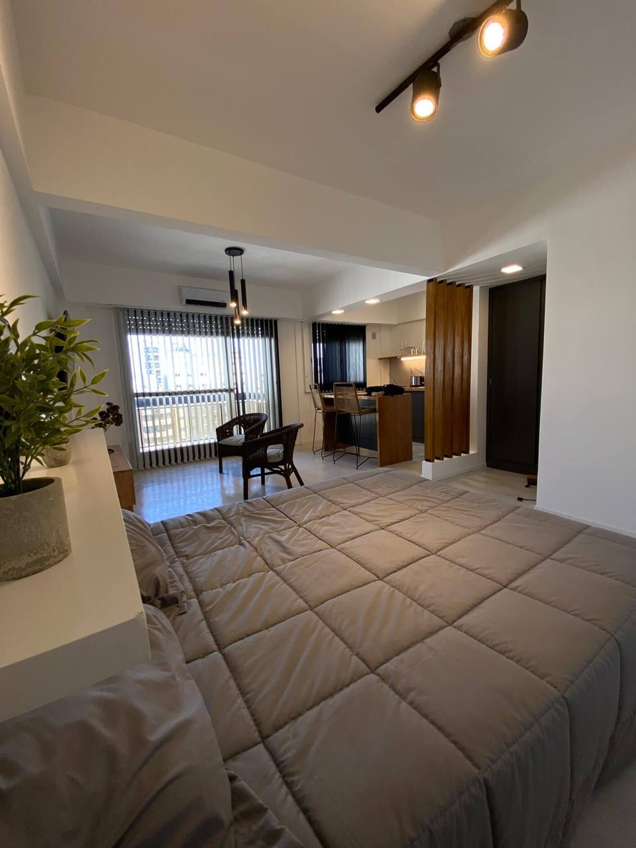 1 bedroom, internet, bed sheets