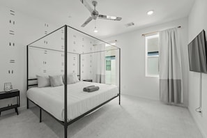 2 chambres, fer et planche à repasser, Wi-Fi, draps fournis