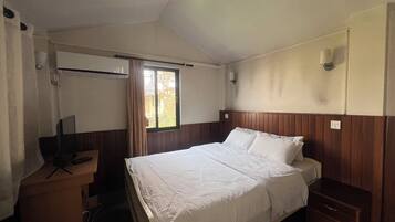 5 chambres, fer et planche Ă repasser, Wi-Fi, draps fournis