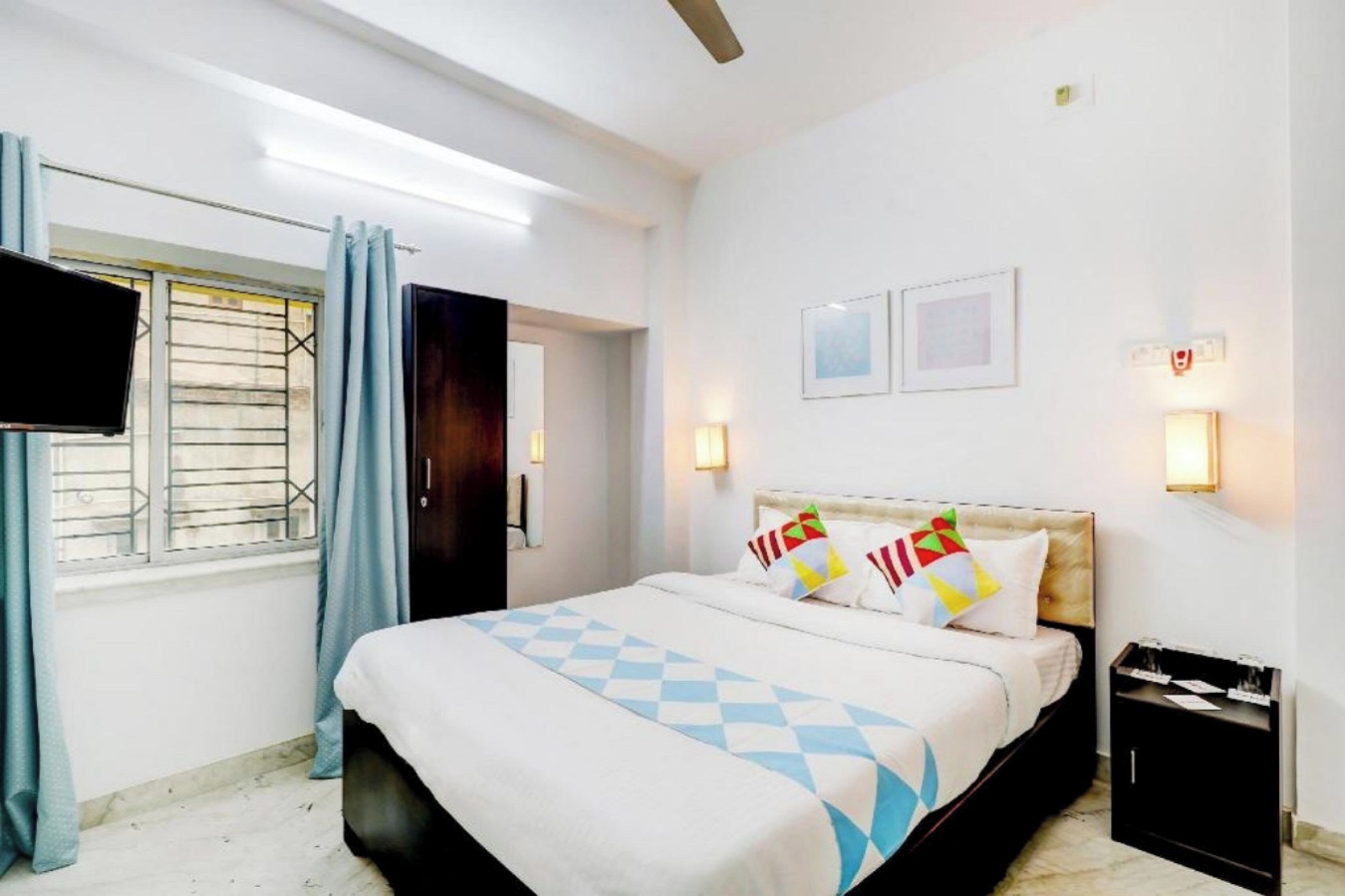 Habitación doble Deluxe | Ropa de cama hipoalergénica, escritorio y wifi gratis 