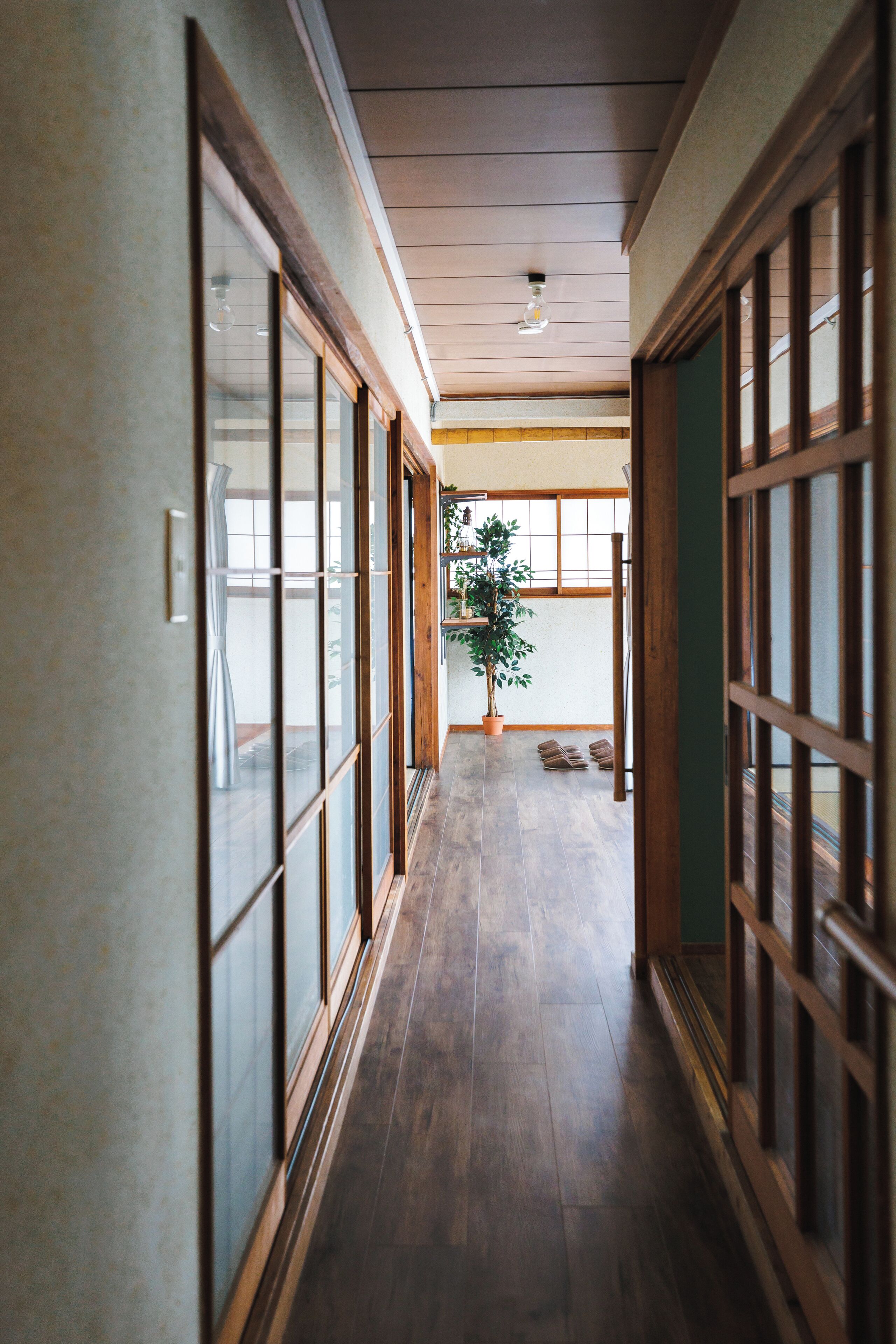 Family House, 4 Bedrooms, Non Smoking | Desk, free WiFi