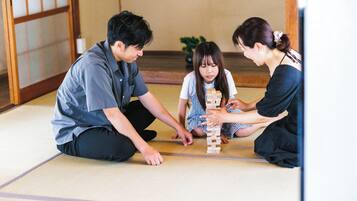 Family House, 4 Bedrooms, Non Smoking | Living area