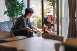 Casa familiar, 4 habitaciones, para no fumadores | Terraza o patio