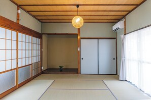 Casa familiar, 4 habitaciones, para no fumadores | Área de sala de estar