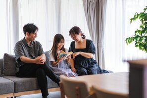 패밀리 하우스, 침실 4개, 금연 | 거실 공간