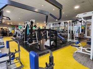 House, 4 Bedrooms, Balcony, Garden View | Fitness facility