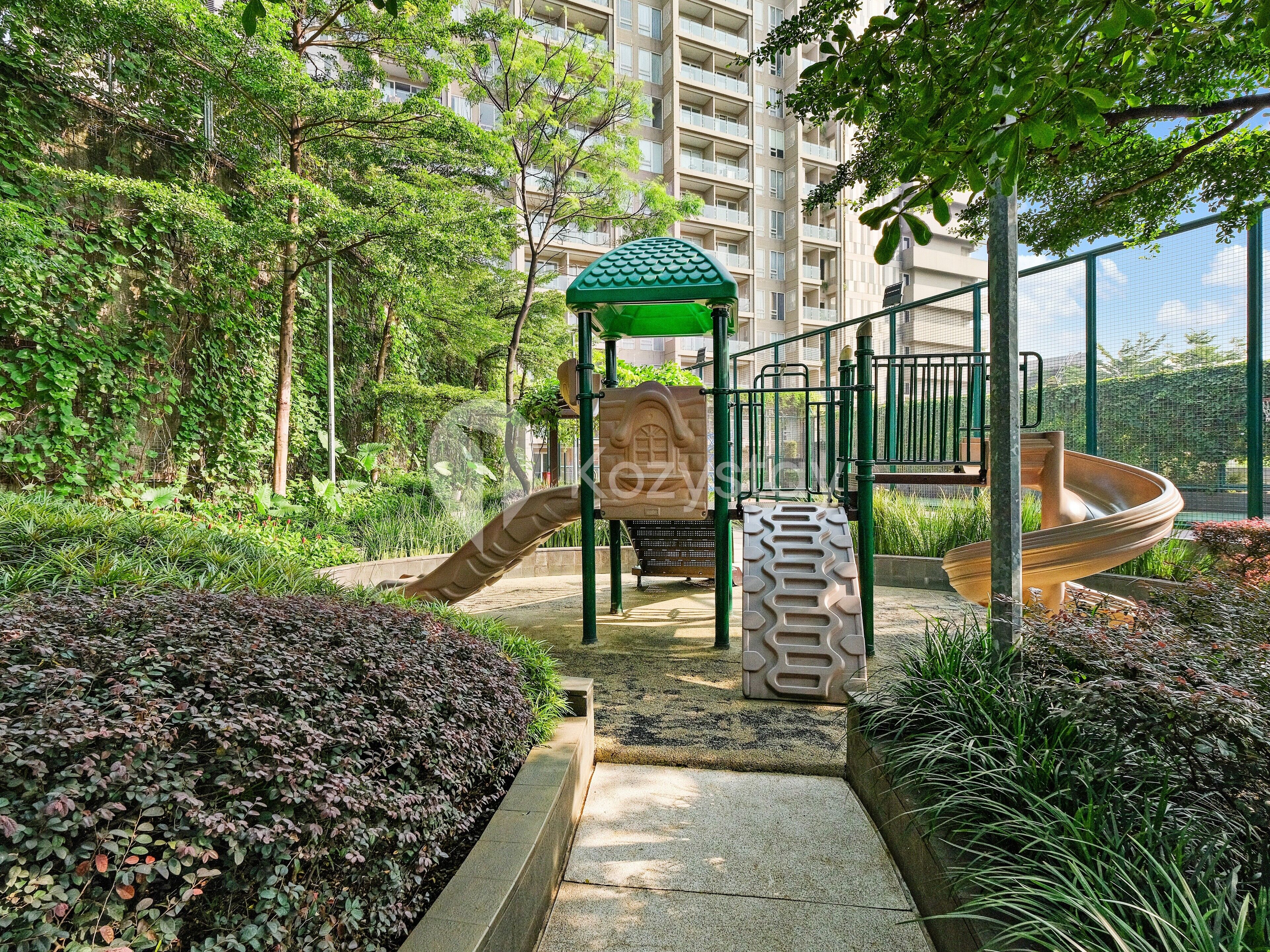 Children's play area - outdoor