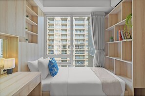 Apartment, 3 Bedrooms, City View | Desk, laptop workspace, iron/ironing board, free WiFi - Milen by Kozystay - Paskal (Bandung)