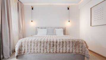 1 bedroom, iron/ironing board, travel crib, free WiFi