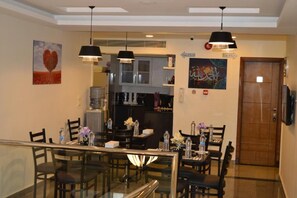Restaurant - Royal Inn Residence (Cairo)
