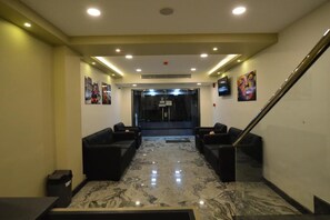 Reception - Royal Inn Residence (Cairo)