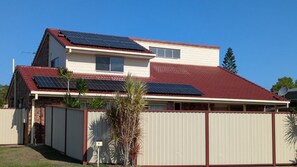 Exterior - Flamingo Sunset Retreat (BANKSIA BEACH)