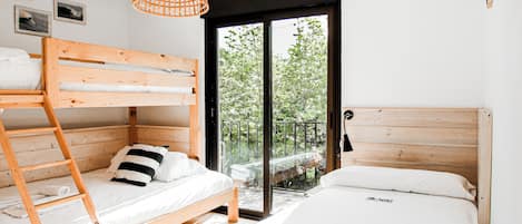 Quadruple Room, Garden View | Free WiFi