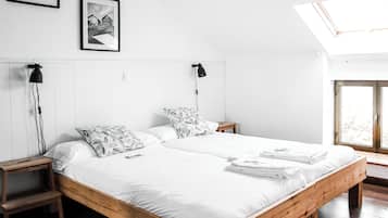 Twin Room, Garden View | Free WiFi